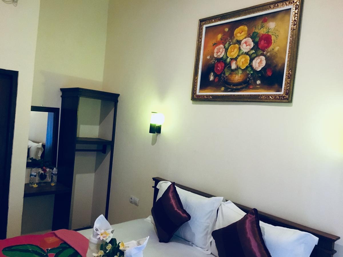 Yudhist Guest House Nusa Lembongan  Exterior photo